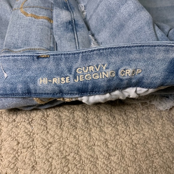 Curvy Hi-Rise Jeans - Picture 5 of 5
